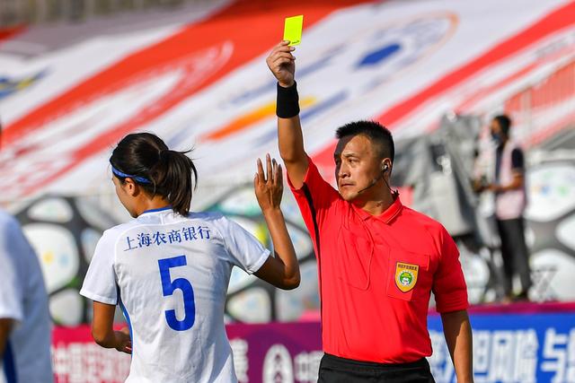 张子宇出色表现助中国女篮领先韩国